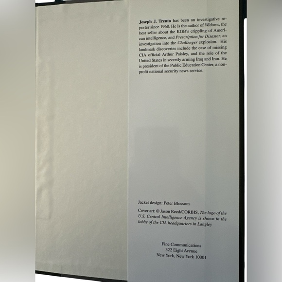 The Secret History of the CIA Hardback Book - Picture 4 of 4